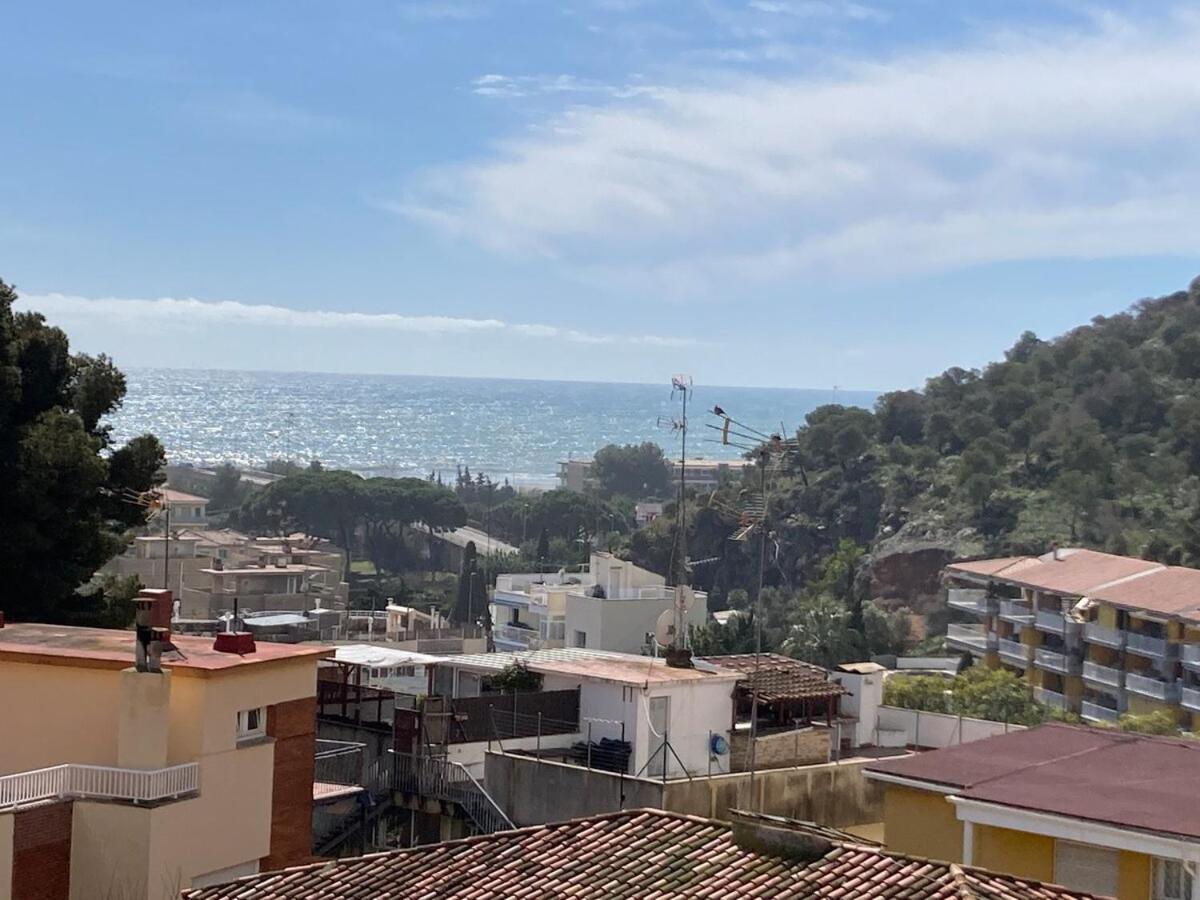 Apartamento Con Vistas Al Mar Castelldefels Eksteriør billede