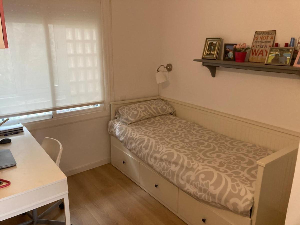 Apartamento Con Vistas Al Mar Castelldefels Eksteriør billede